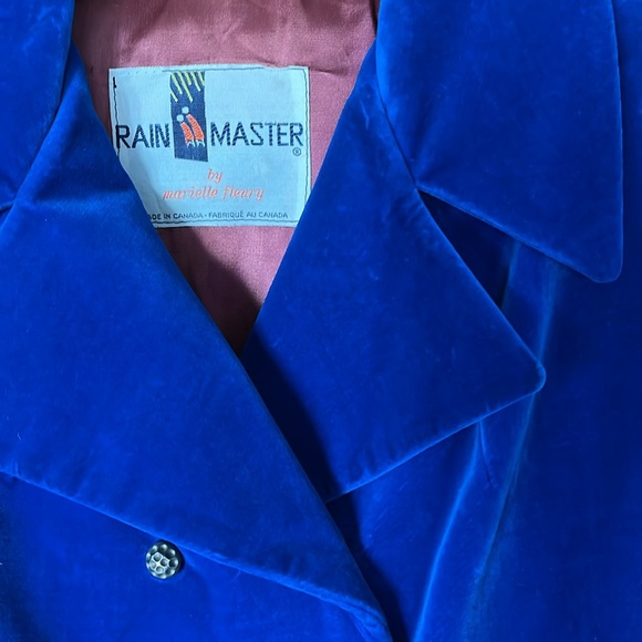 Vintage Rainmaster Velour Velvet Coat Electric Blue, Size Medium - Picture 5 of 9